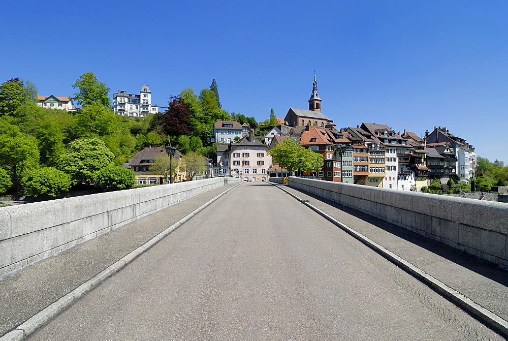 The old Rhine River Bridge connects the German and the Swiss part of the city, Laufenburg, Baden-Wuerttemberg, Germany, Europe