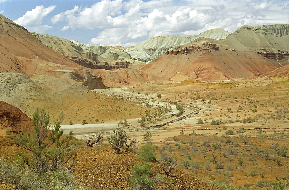 National park Altun Emel, Aktau, Kazakhstan