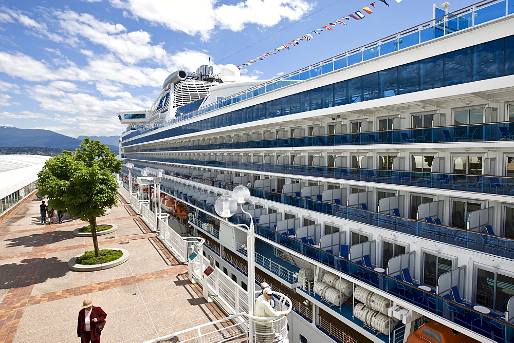 The passenger cruise liner "Diamond Princess" docked in front of the Pan Pacific Hotel in Vancouver, British Columbia, Canada, North America