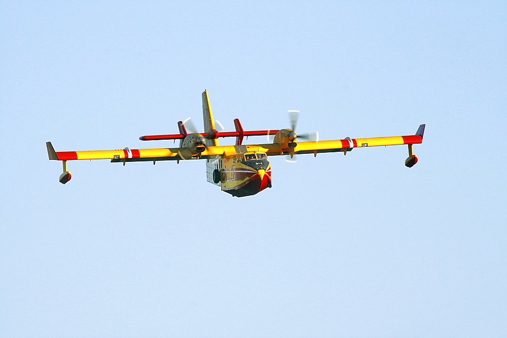 Fire-fighting plane Securite Civile Lac de St. Croix Provence France