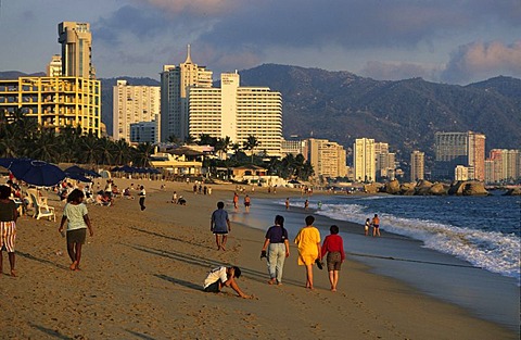 Mexico Guerrero Acapulco Playa Condesa