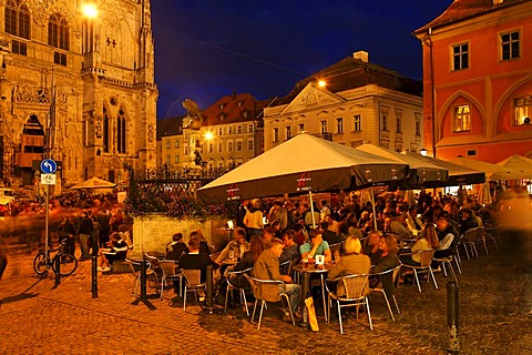 Krauterermarkt at cathedral, Regensburg, Upper Palatinate, Bavaria, Germany