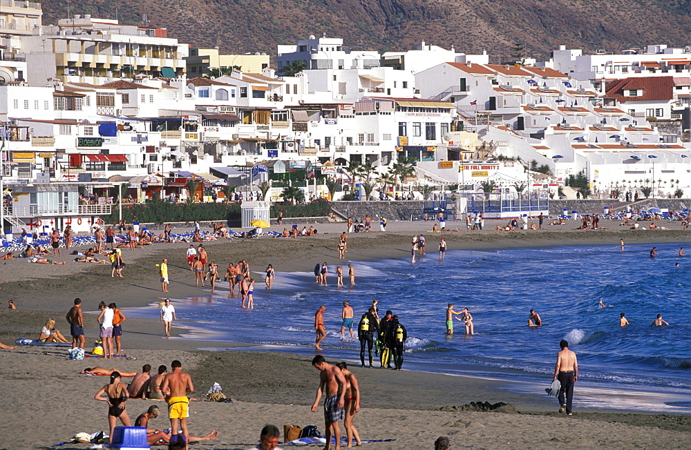 Los Cristianos, Playa de las Vistas, Tenerife, Canary Islands, Spain