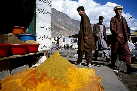 Market for spices, Gilgit, Northern Provinces, Pakistan, Asia