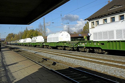 Castor rolls to 8.11.04 at 12.05 o'clock through bienenbuettel|railroad line Hamburg - Hannover