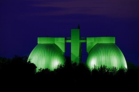 Sewage treatment plant, clearing sludge towers, twilight, Germany, North Rhine-Westphalia, Dortmund