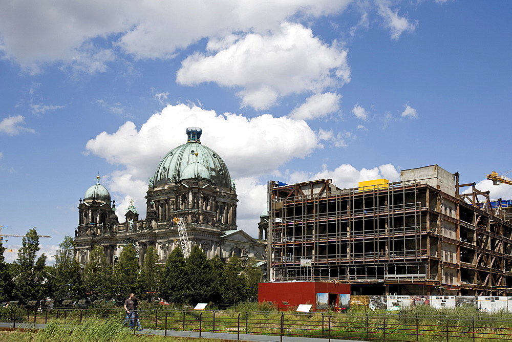 Construction site - Palast der Republik building in East Berlin, former GDR, and the Berlin Cathedral (left), Berlin, Germany, Europe