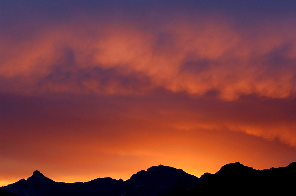 Sunrise over the Stubai Alps, North Tirol, Austria, Europe