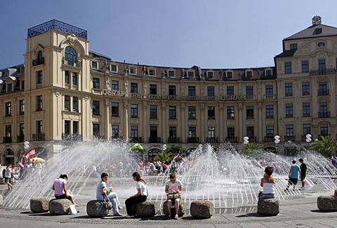 Fountain, Karlsplatz (Stachus), Munich, Upper Bavaria, Bavaria, Germany