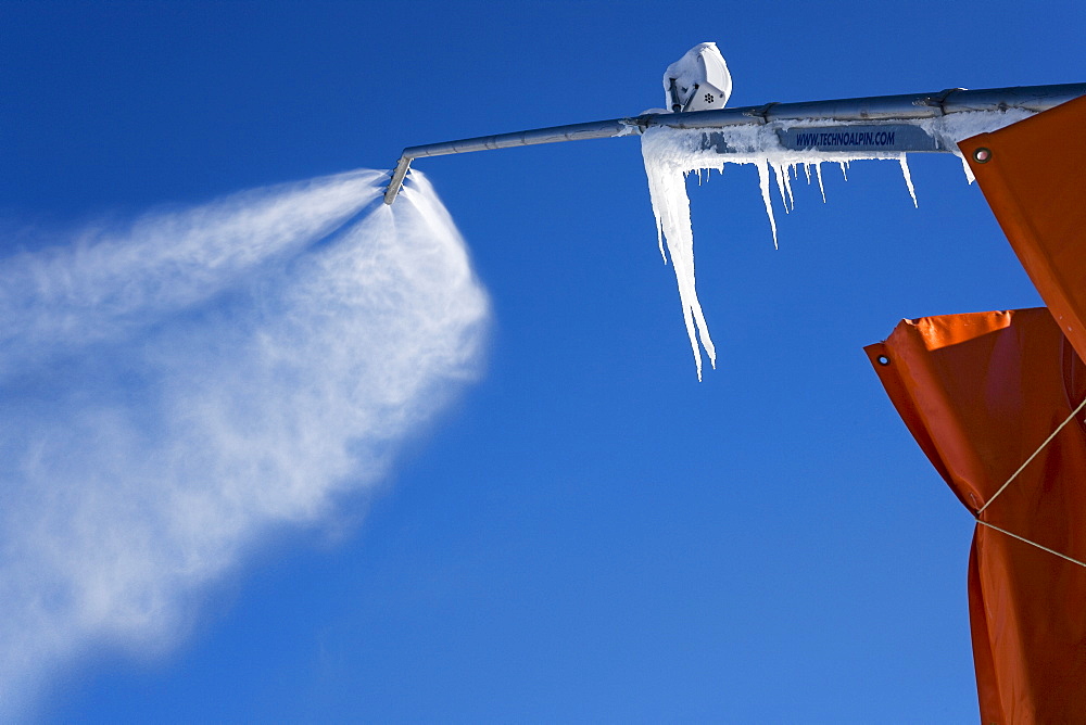 Snowgun, Riggisalp, Fribourg, Switzerland