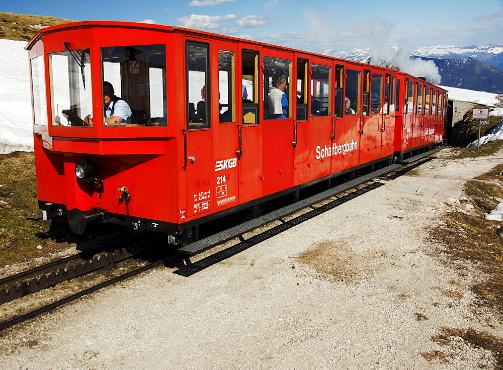 The Schafbergbahn, cog railway on the Schafberg Mountain, Salzburg, Austria, Europe