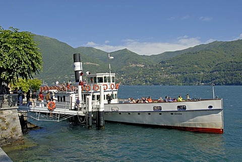 Ferry boat stops at a stopover, Lake Como, Lago di Como, Italy