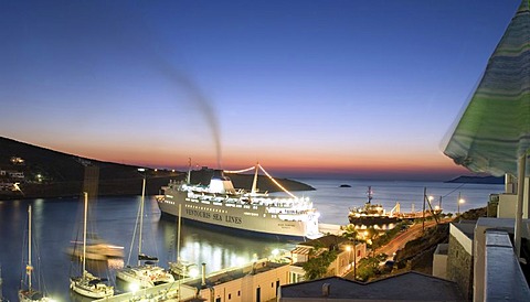 Ferrytraffic between the Cyclades. The frerryship Agios Georgios stays in the harbour of Kythnos in the evening, Kythnos, Cyclades, Greece