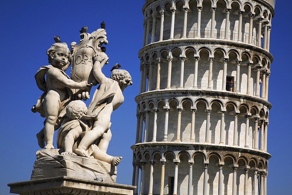 Leaning tower, Pisa, Tuscany, Italy