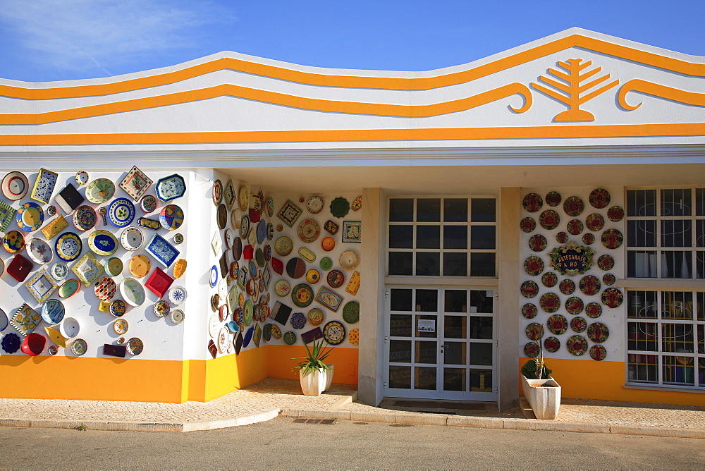 Ceramic seller, facade decoration, near Sagres, Algarve, Portugal