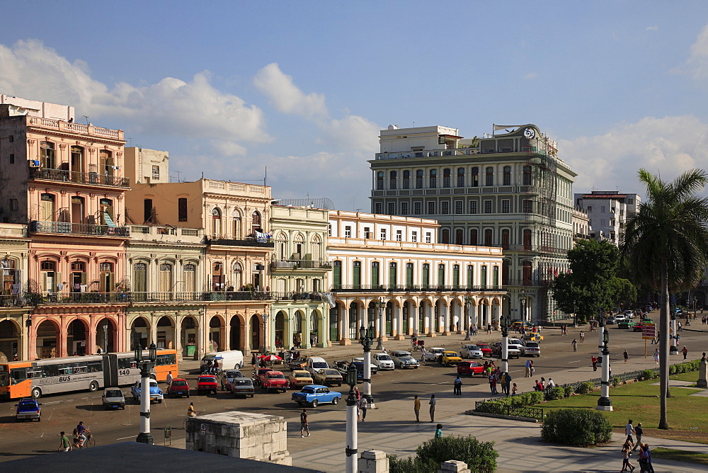 Parque Central, Paseo de Marti Boulevard, El Capitolio square, Havana, Cuba, Caribbean