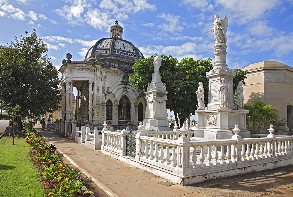 Cementerio Cristobal Colon (Christoph Columbus Cemetery) in Havana, Cuba, Caribbean