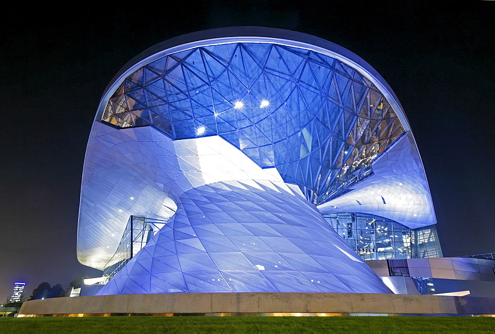 Building of the new BMW world in Munich. The BMW world was opened in Oct. 2007. Munich Bavaria Germany