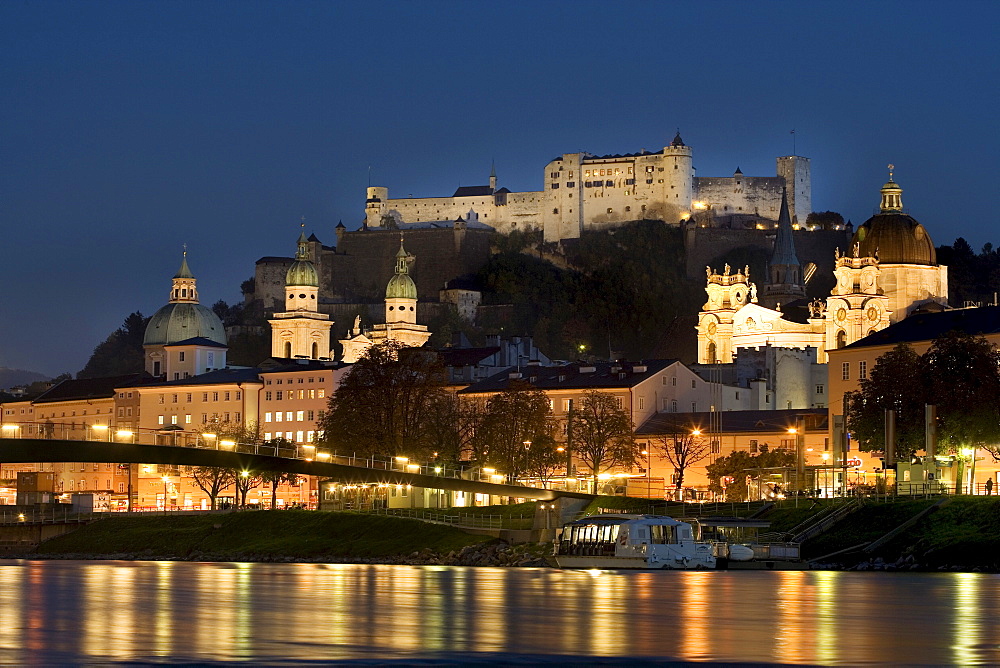 Historic centre and Hohensalzburg Fortress, Salzach, Salzburg, Austria, Europe