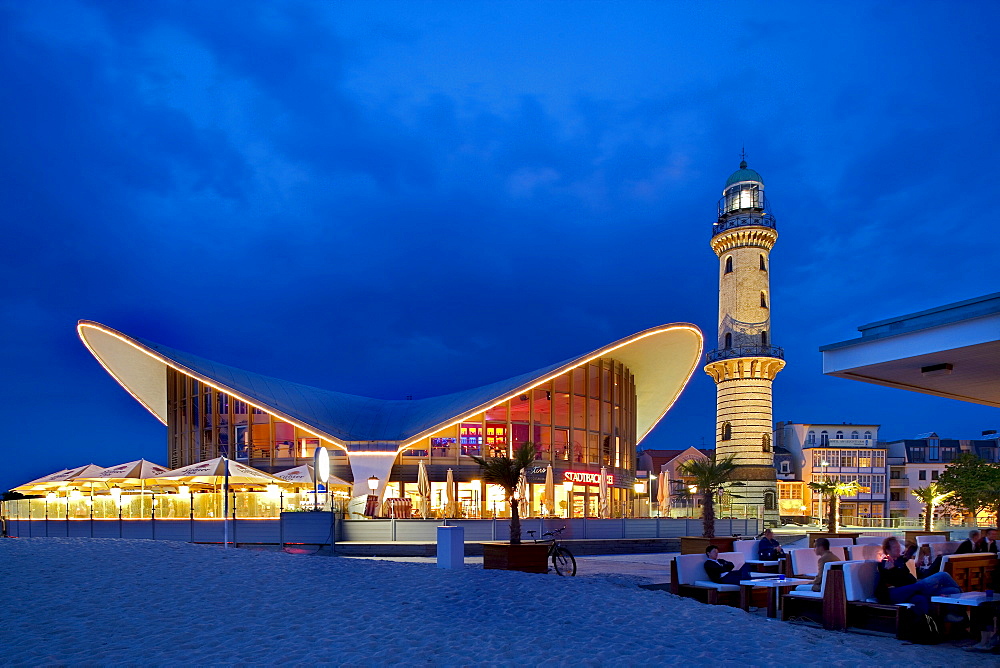 Schusters Strandbar, beach bar, Teapot and Lighthouse, Warnemuende, Rostock, Mecklenburg-Western Pomerania, Germany, Europe