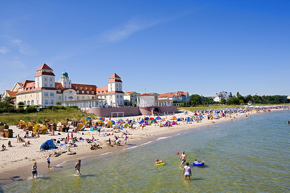 People at the beach and the Kurhaus, Binz, Ruegen, Baltic Sea, Mecklenburg-Western Pomerania, Germany, Europe