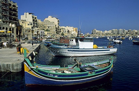 Fishing boats in the harbour of St. Julian, Valetta, La Valetta, Malta