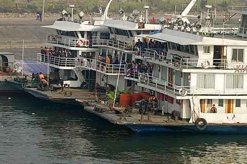 Chinese river boats on the Jangtze river, China