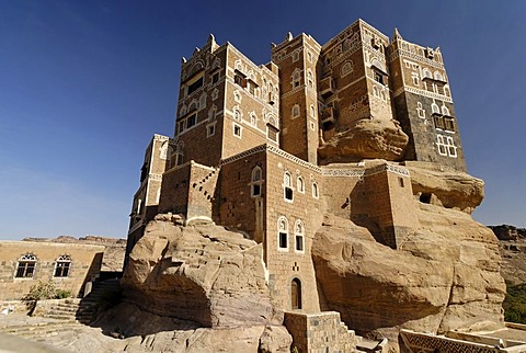 Dar al Hadschar, palace of iman Yachya at Wadi Darr, Dhar, Yemen