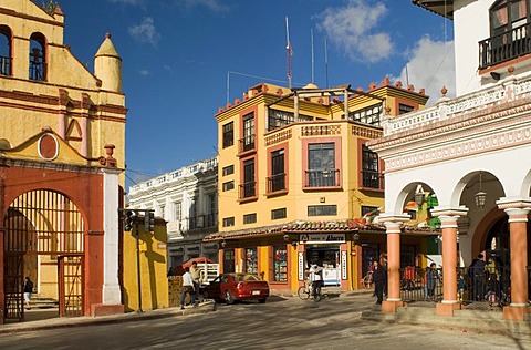 Zocalo, old town or historic center of San Cristobal de las Casas, Chiapas, Mexico