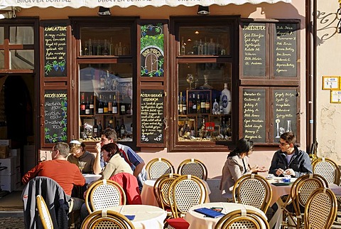 City square, historic old town of Eger, Hungaria