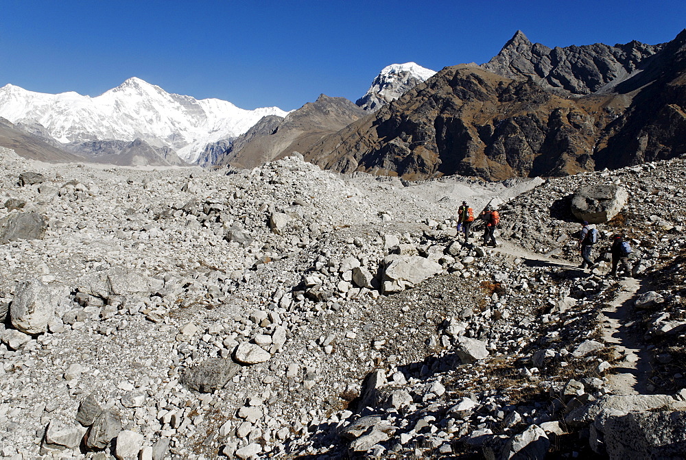 Ngozumpa glacier with Cho Oyu (8201), Khumbu Himal, Sagarmatha National Park, Nepal