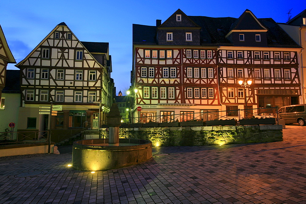 Half-timbered houses, Kornmarkt in the historic centre of Wetzlar, Hesse, Germany