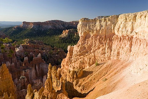 Dawn at Sunrise Point, Bryce Canyon National Park, Utah, USA