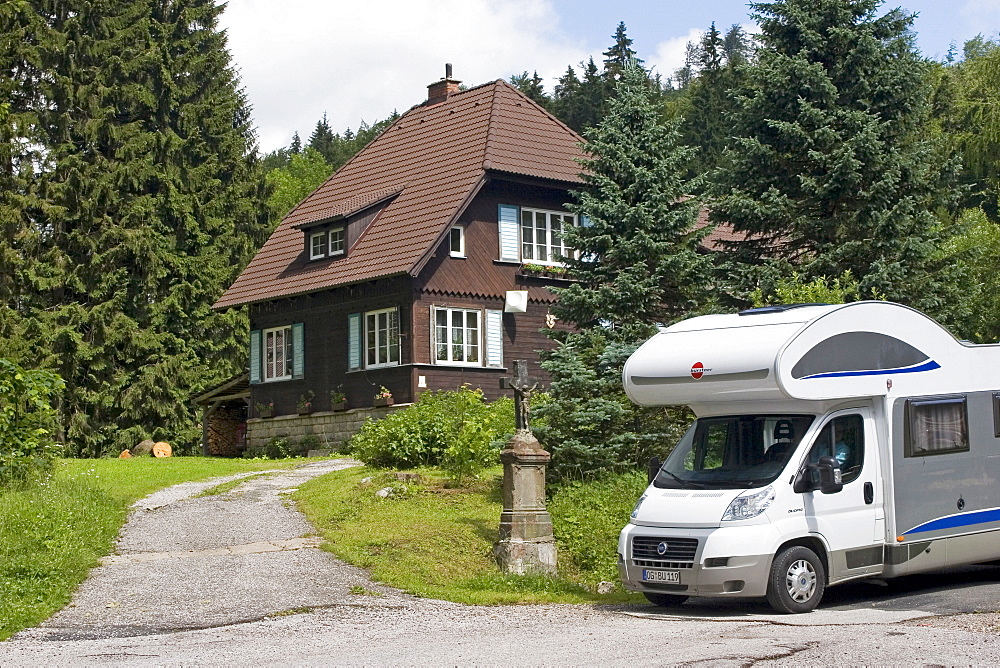 Refuge, motorhome, Giant Mountains, Czechia