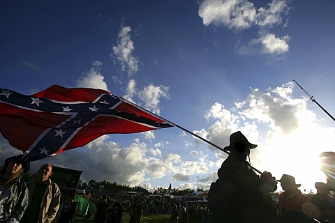 Southerner with the flag of Confederate States