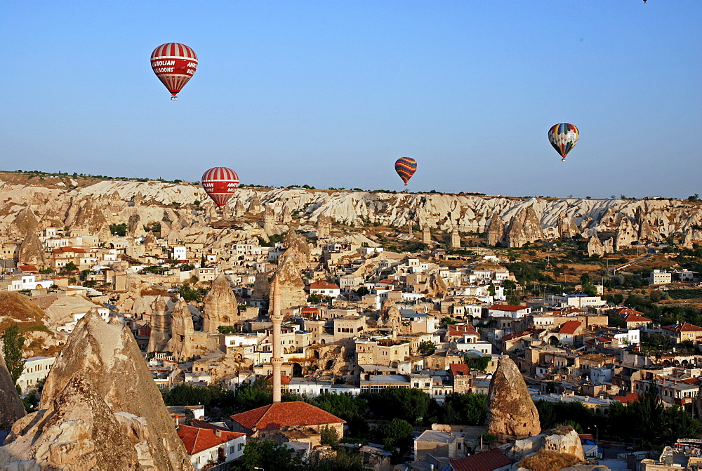 Hot-air ballon, Cappadocia, Turkey