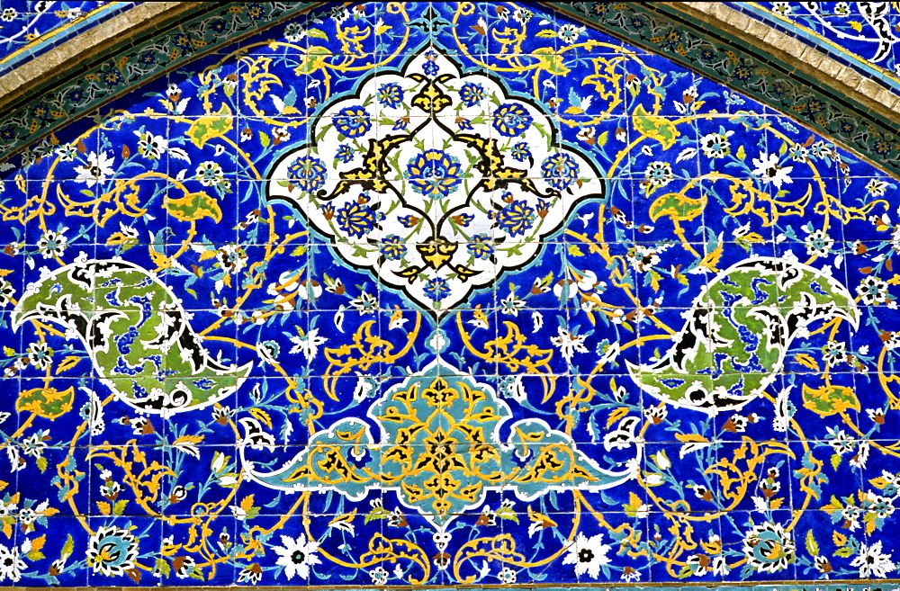 Tile mosaik, Shaikh Lotfollah mosque, Isfahan, Iran