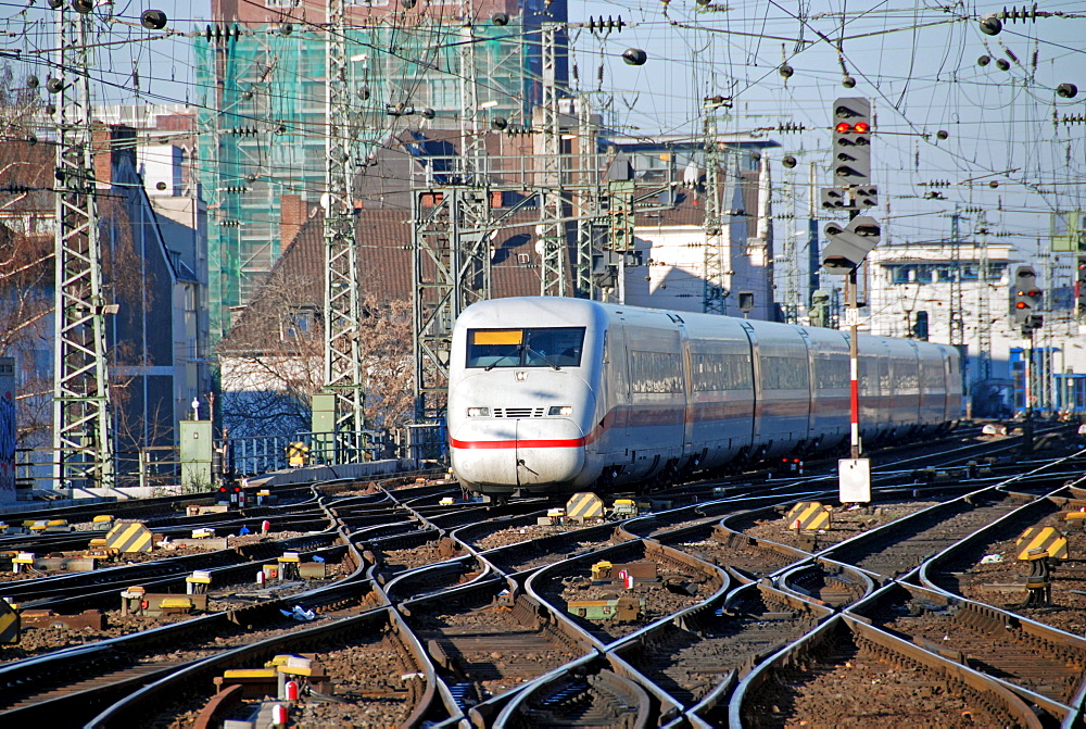 ICE 2 train, Cologne, North Rhine-Westphalia, Germany, Europe