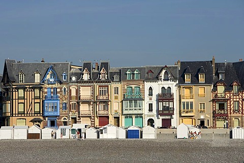 Picturesque houses at the seaside , Mers-les-Bains , Somme , Picardie , Frankreich , Europa