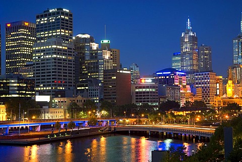 Skyline at Yarra River, Melbourne, Victoria, Australia