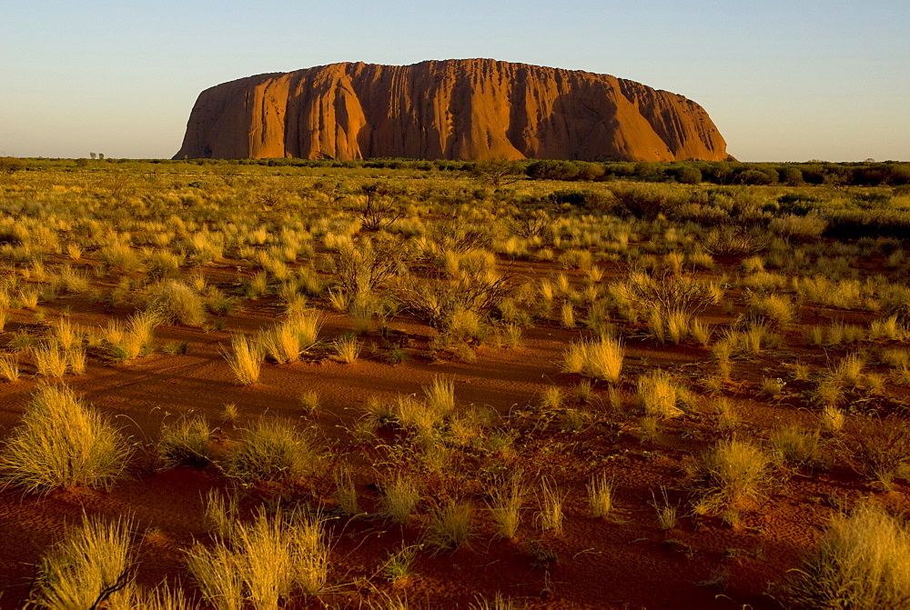 Ayers Rock, called Uluru, magic rock of the Aboriginals, Yulara, Ayers Rock, Northern Territories, Australien, Australia