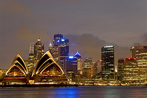 City view with Sydney Opera House at night, Port Jackson, Sydney Harbour, is the largest natural harbour in the world, Sydney, New South Wales, Australia