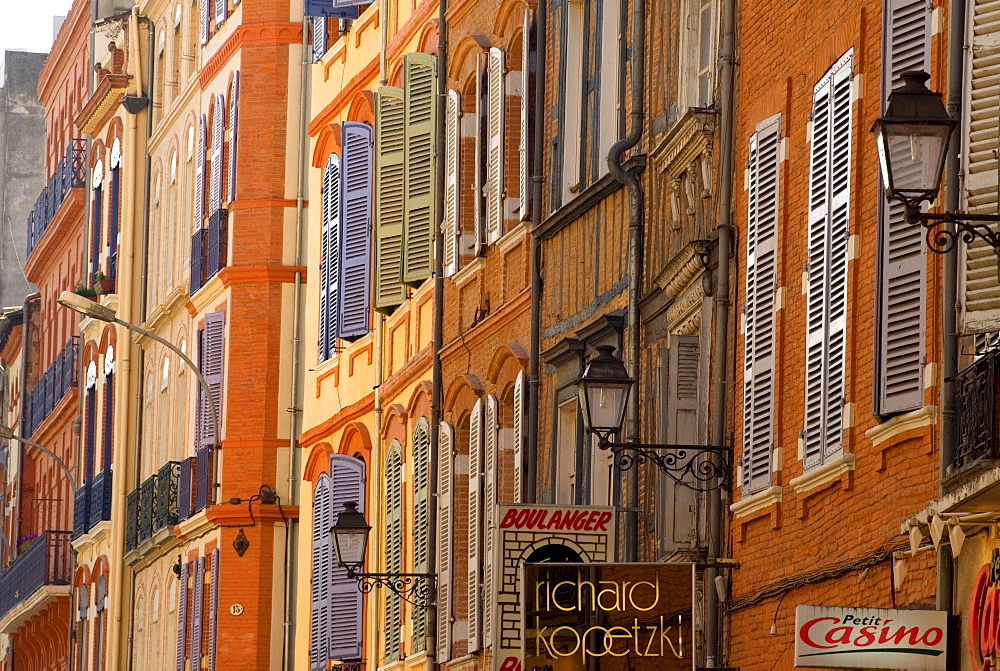 Facades in the old part of town, Toulouse, Midi-Pyrenees, Haut-Garonne, France