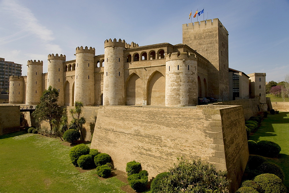 Palacio de AljaferÃ­a, AlfajerÃ­a Palace, spanish-moorish architecture, host city of Expo 2008, Zaragoza, Aragon, Spain, Europe