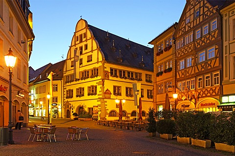 Marktplatz square and the town hall at dusk, Kitzingen, Lower Franconia, Franconia, Bavaria, Germany, Europe