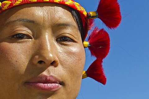 Woman of the Samdom tribe with traditional headdress at the annual Hornbill Festival, Kohima, Nagaland, India, Asia