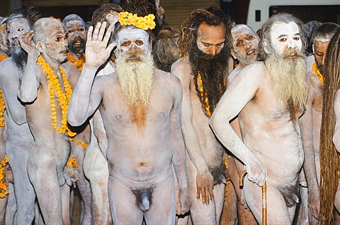 Naked participants in the archaic Shivratri procession, Varanasi, Uttar Pradesh, India, Asia