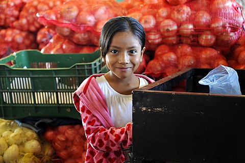 Girl, CENMA, vegetable wholesale market in the south of Guatemala City, Guatemala, Central America