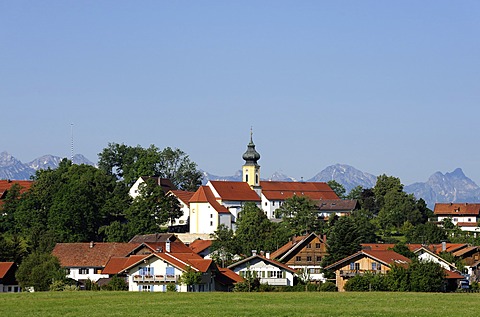 Wildsteig, parish church of St. James, Pfaffenwinkel region, Upper Bavaria, Bavaria, Germany, Europe, PublicGround