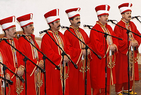 Singers in period costume, Janitscharen military chapel Mehter Chapel, demonstration in the military museum, Askeri Mues, Osmanbey, Istanbul, Turkey